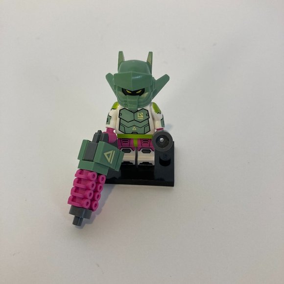 Lego Other - 5/$25 Lego Series 24 Minifigure 71037 Robot Warrior #2 New